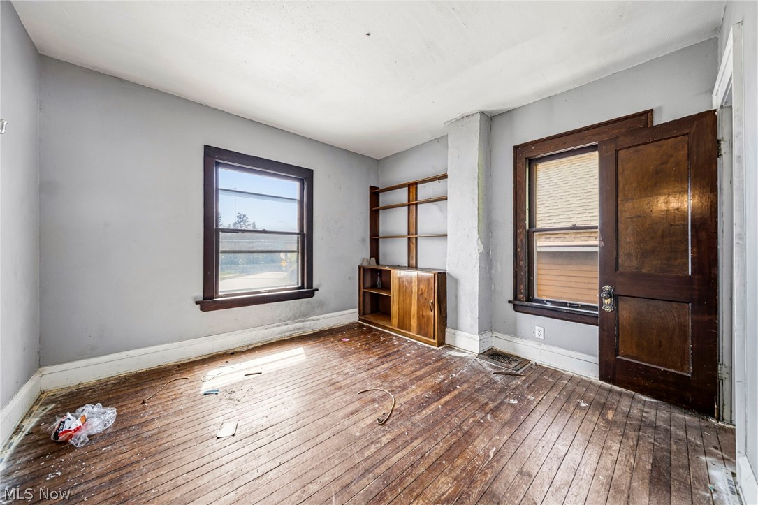3024 W 100th Street Cleveland OH 44111