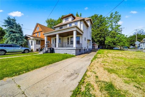 3024 W 100th Street Cleveland OH 44111