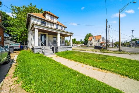 3024 W 100th Street Cleveland OH 44111