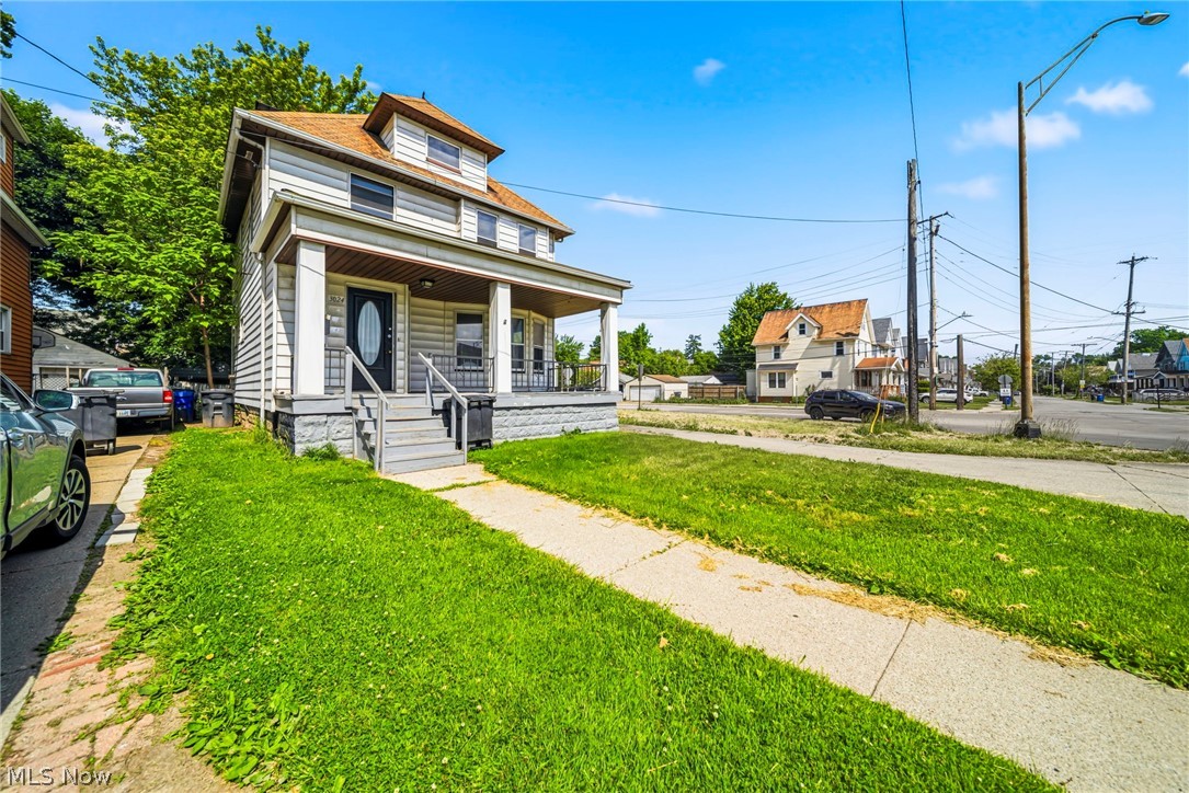 3024 W 100th Street Cleveland OH 44111