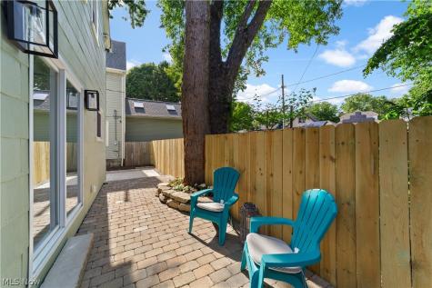 6200 Ellen Avenue Cleveland OH 44102