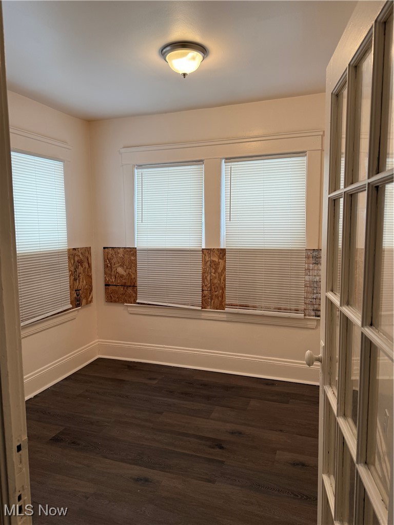 6913 Harvard Avenue Cleveland OH 44105