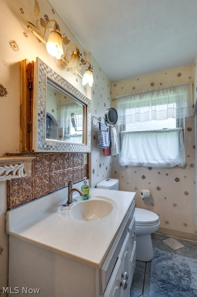 2035 Tampa Avenue Cleveland OH 44109
