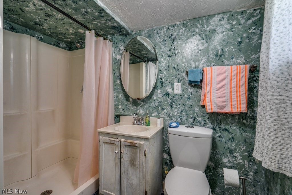 2035 Tampa Avenue Cleveland OH 44109