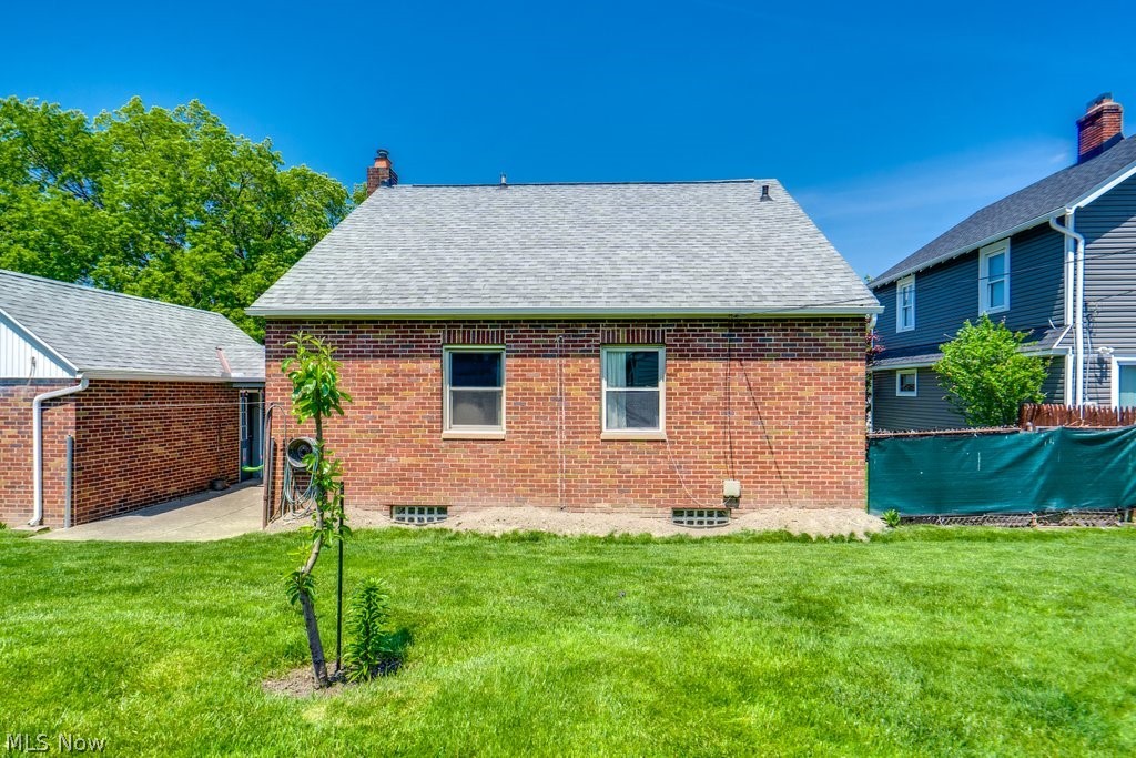 2035 Tampa Avenue Cleveland OH 44109