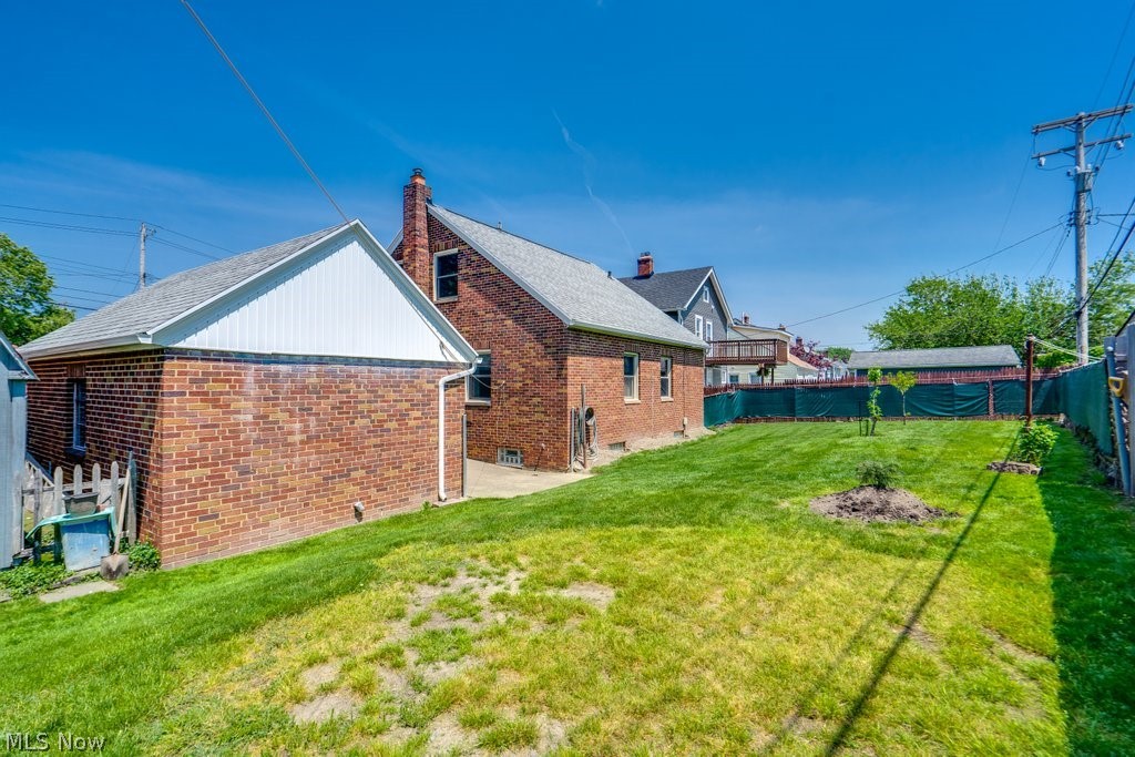 2035 Tampa Avenue Cleveland OH 44109