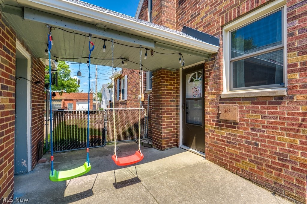2035 Tampa Avenue Cleveland OH 44109
