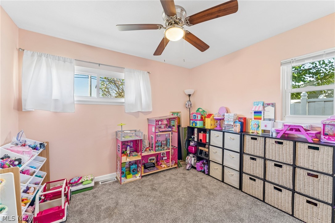 2185 Hubbard Road Madison OH 44057