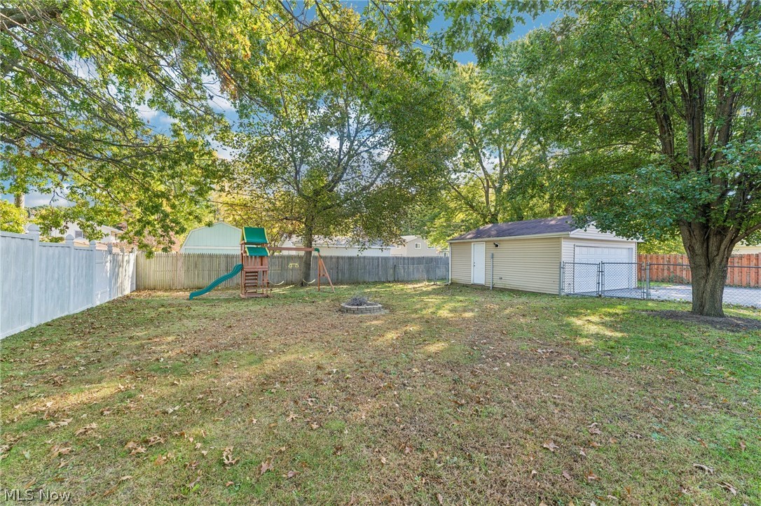 2185 Hubbard Road Madison OH 44057