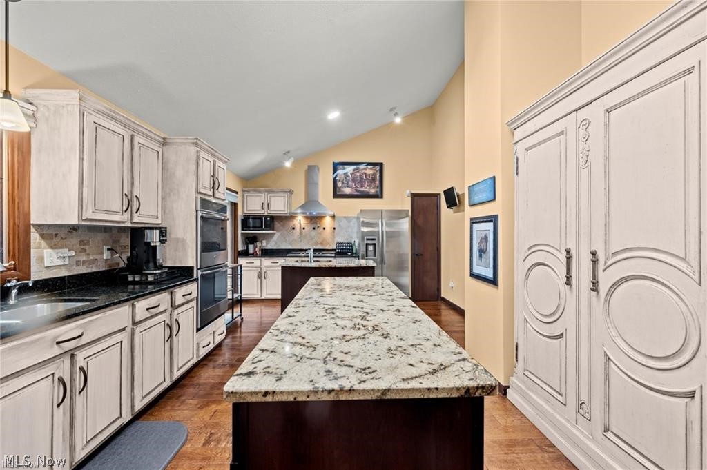 5062 Lansdowne Drive Solon OH 44139