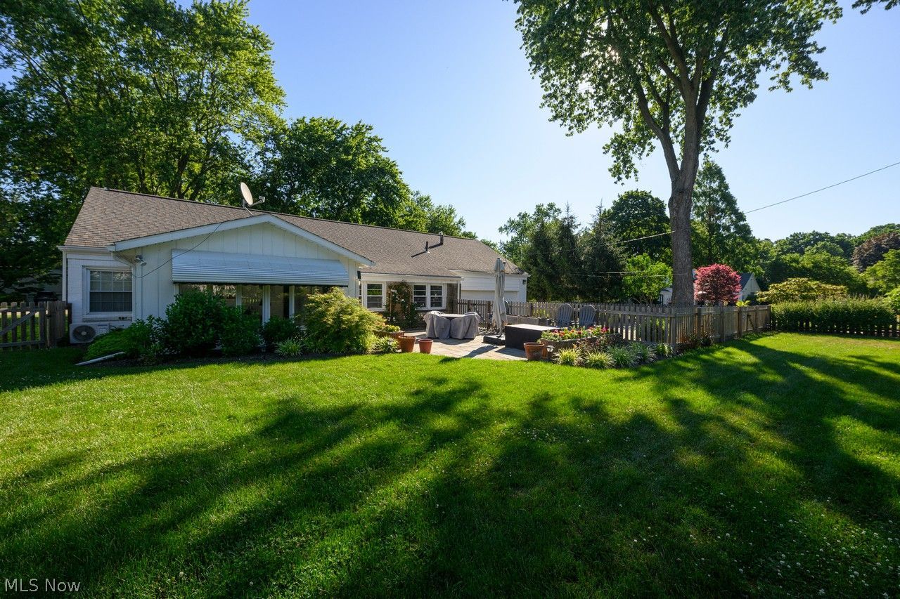 2912 Parkridge Circle NW Canton OH 44718