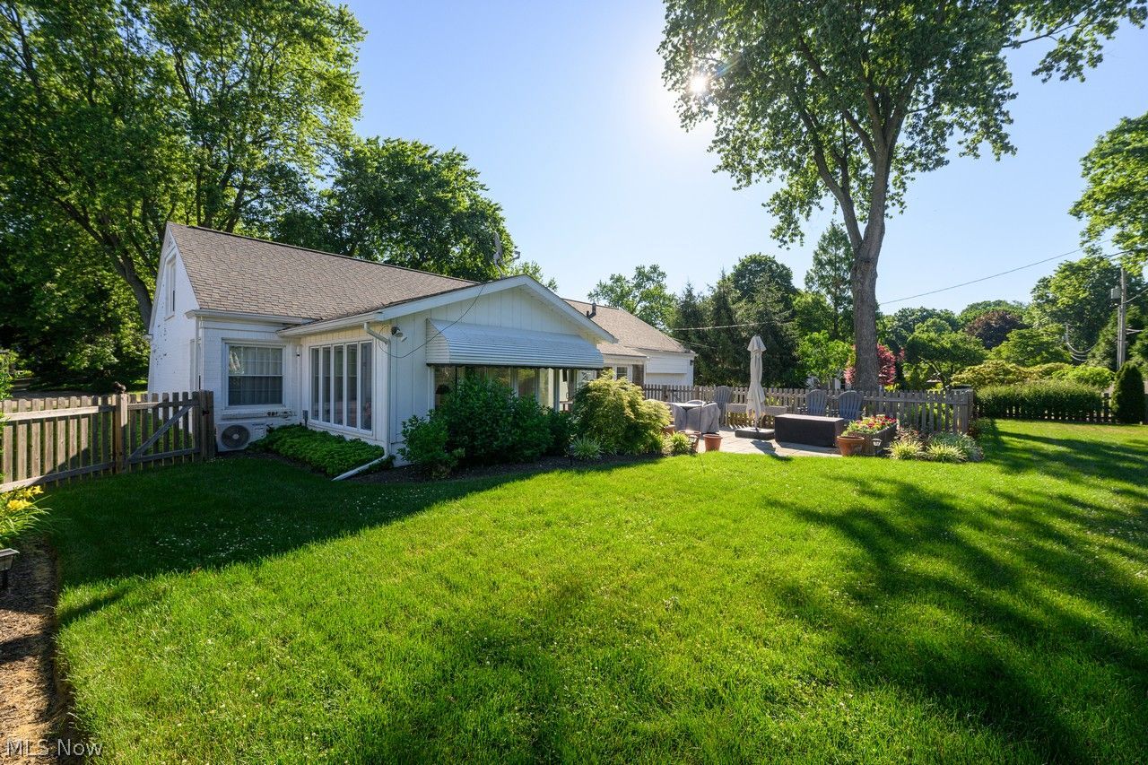 2912 Parkridge Circle NW Canton OH 44718