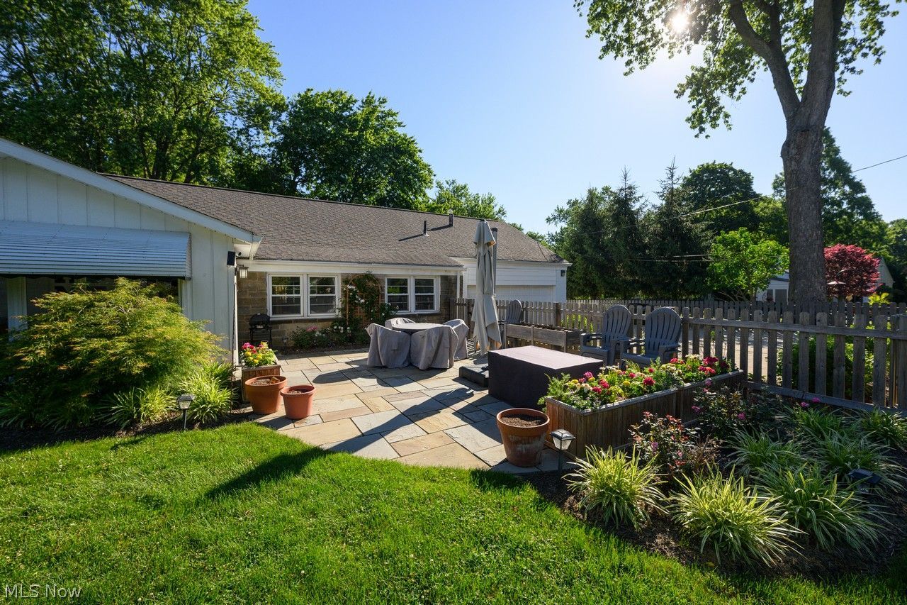 2912 Parkridge Circle NW Canton OH 44718