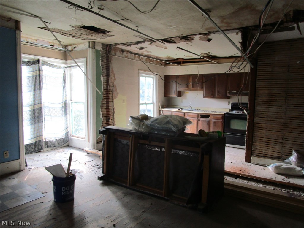 169 W Main Street Andover OH 44003
