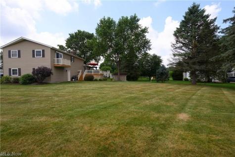 6775 Lake Cable Avenue NW North Canton OH 44720