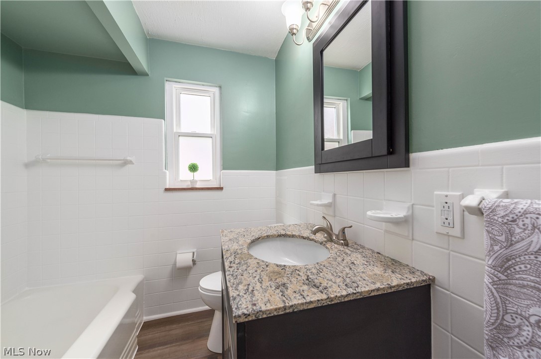 6392 Doncaster Avenue Parma OH 44129