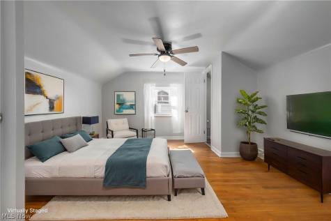 6392 Doncaster Avenue Parma OH 44129