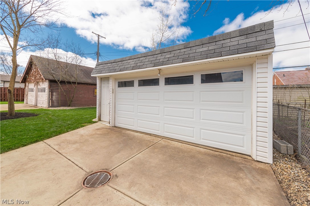 6392 Doncaster Avenue Parma OH 44129