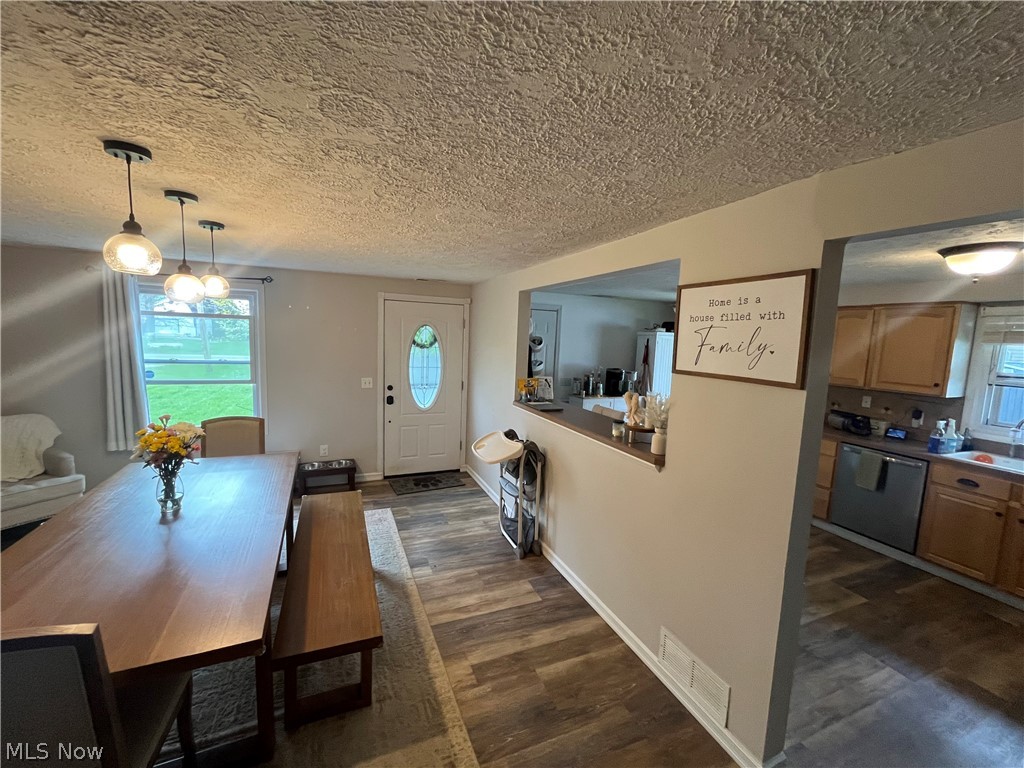 5825 Olive Avenue North Ridgeville OH 44039