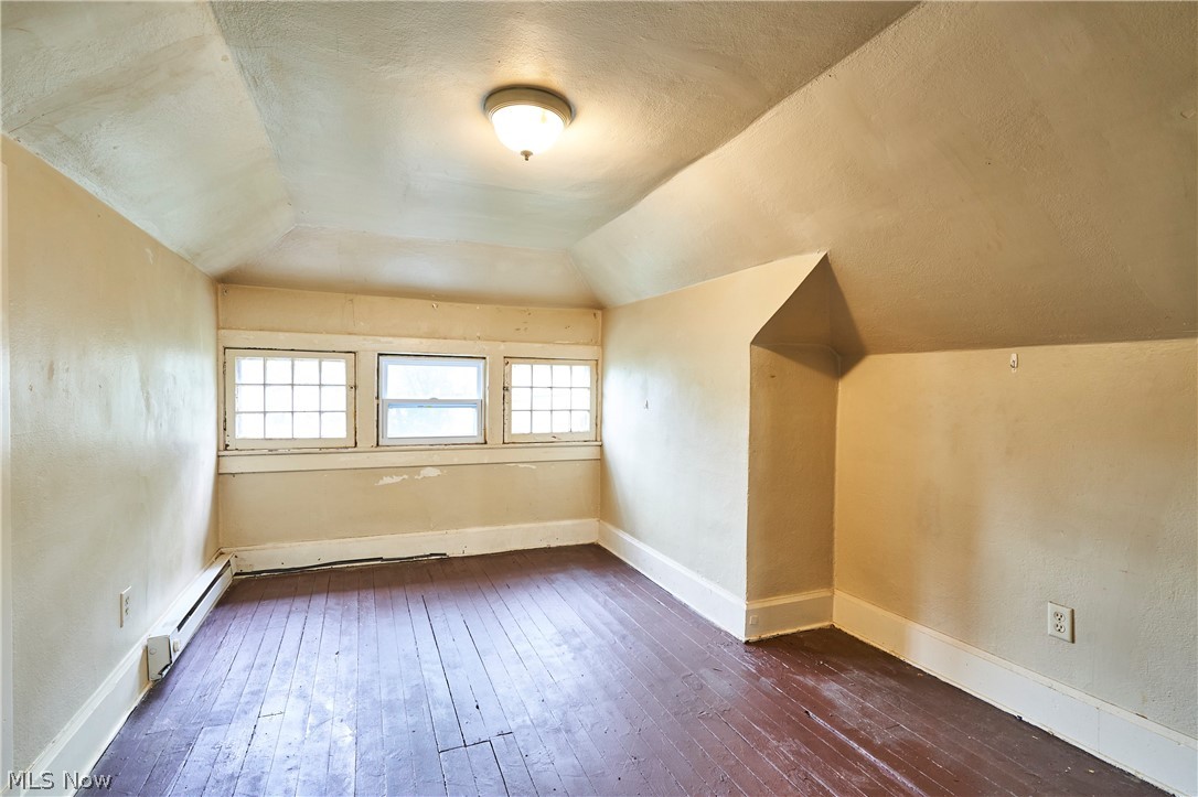 227 S Balch Street Akron OH 44302