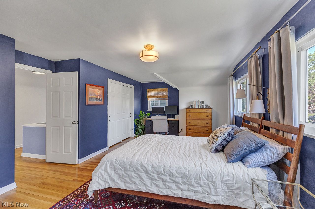 1435 Parkhaven Row Lakewood OH 44107