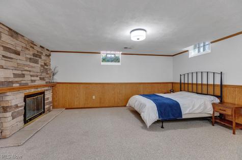 1435 Parkhaven Row Lakewood OH 44107