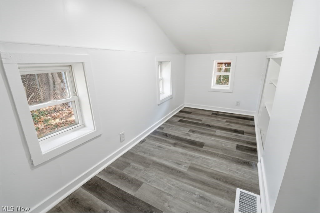 1085 Jason Avenue Akron OH 44314