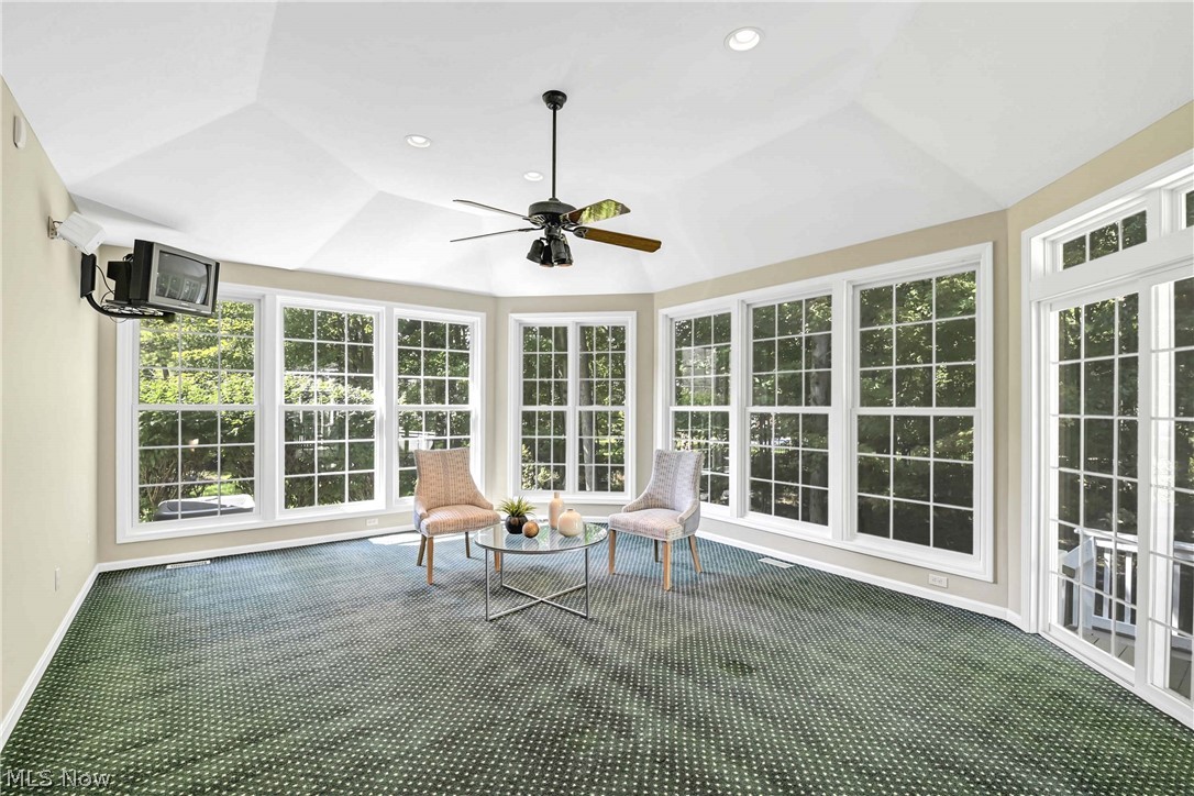32249 Hawthorne Court Avon Lake OH 44012