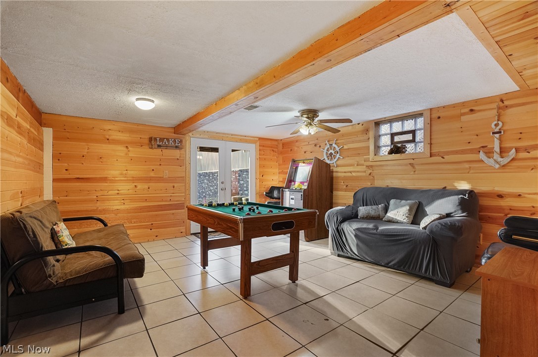 2282 Heston Drive Lake Milton OH 44429