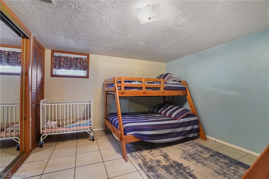 2282 Heston Drive Lake Milton OH 44429