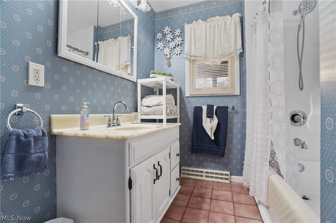 2282 Heston Drive Lake Milton OH 44429