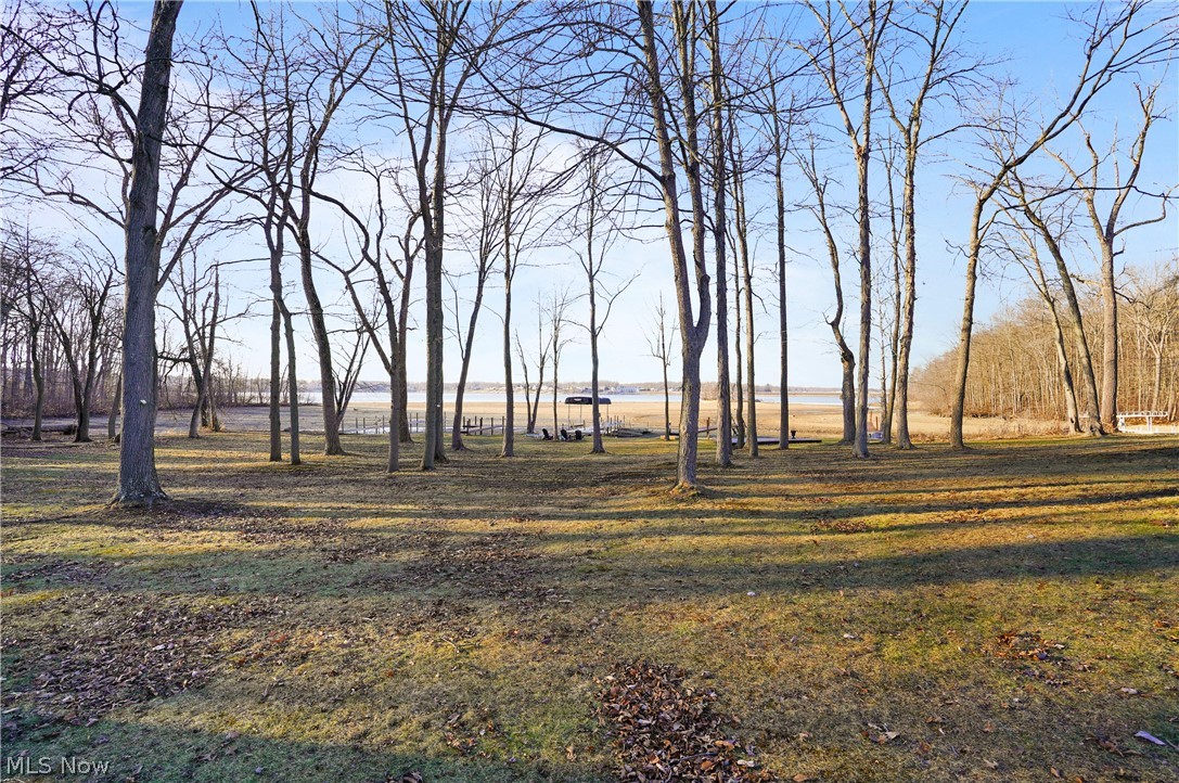 2282 Heston Drive Lake Milton OH 44429