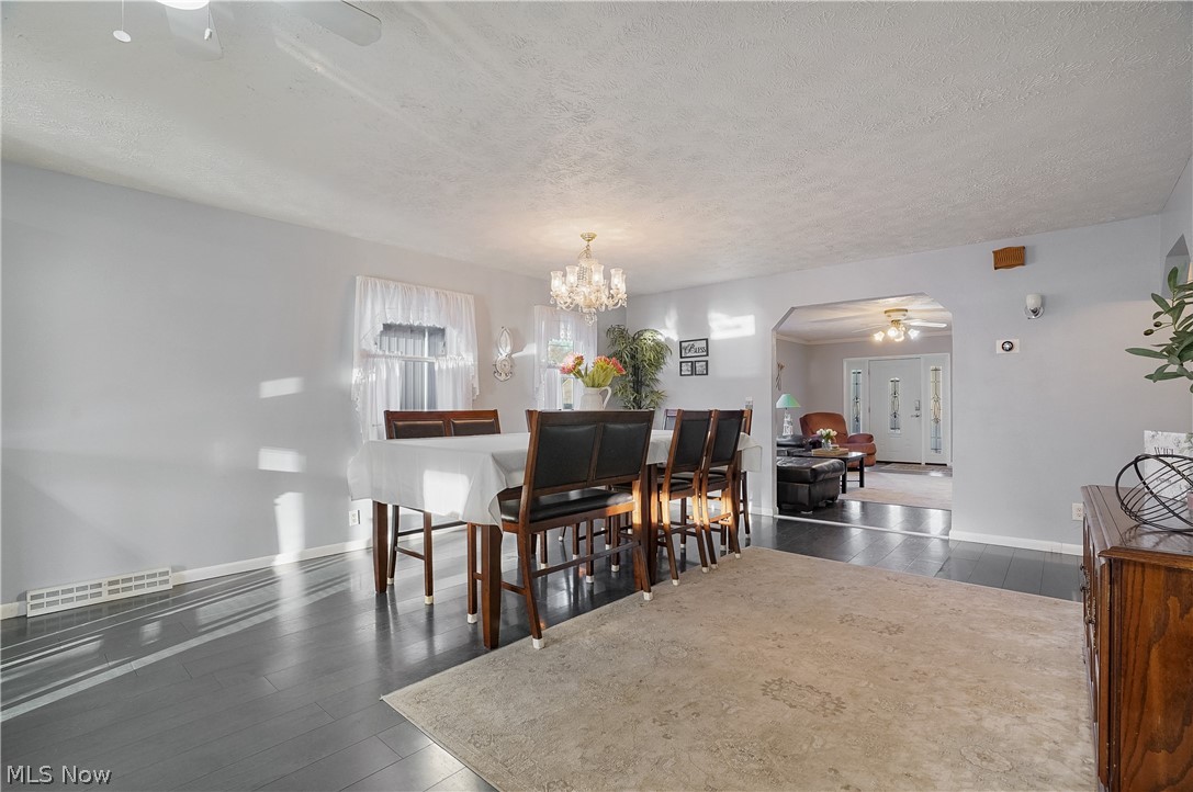 2282 Heston Drive Lake Milton OH 44429