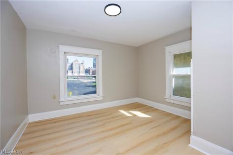 121 Chestnut Avenue NE Massillon OH 44646