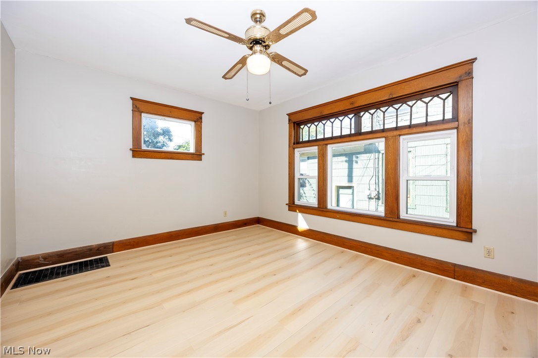 121 Chestnut Avenue NE Massillon OH 44646