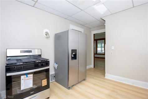 121 Chestnut Avenue NE Massillon OH 44646