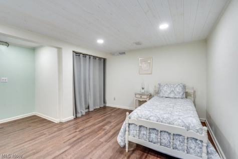 4033 State Road Akron OH 44319