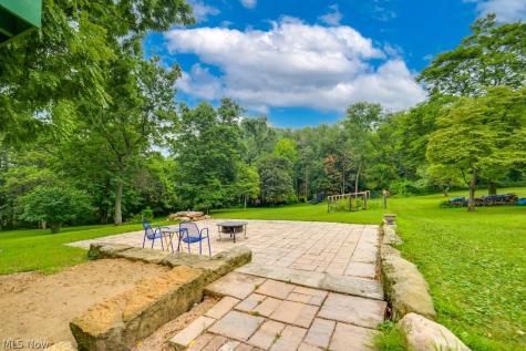 4033 State Road Akron OH 44319