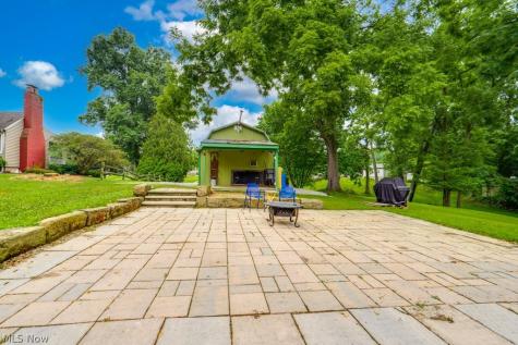 4033 State Road Akron OH 44319