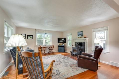 4033 State Road Akron OH 44319