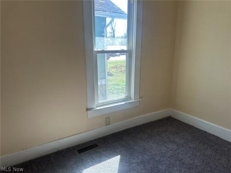 646 Phillips Street Marietta OH 45750