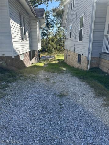 646 Phillips Street Marietta OH 45750