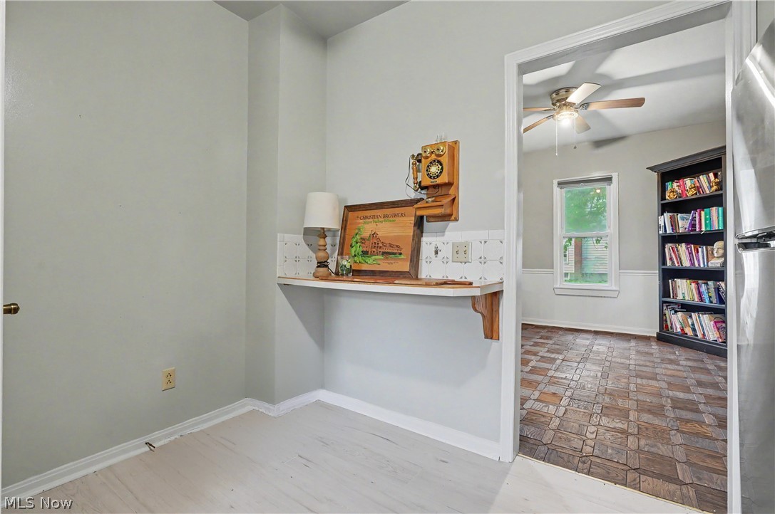 176 S Johnson Road Sebring OH 44672