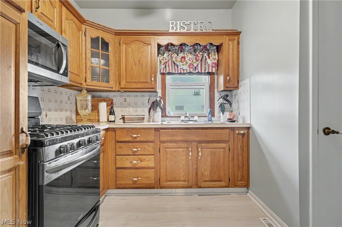 176 S Johnson Road Sebring OH 44672