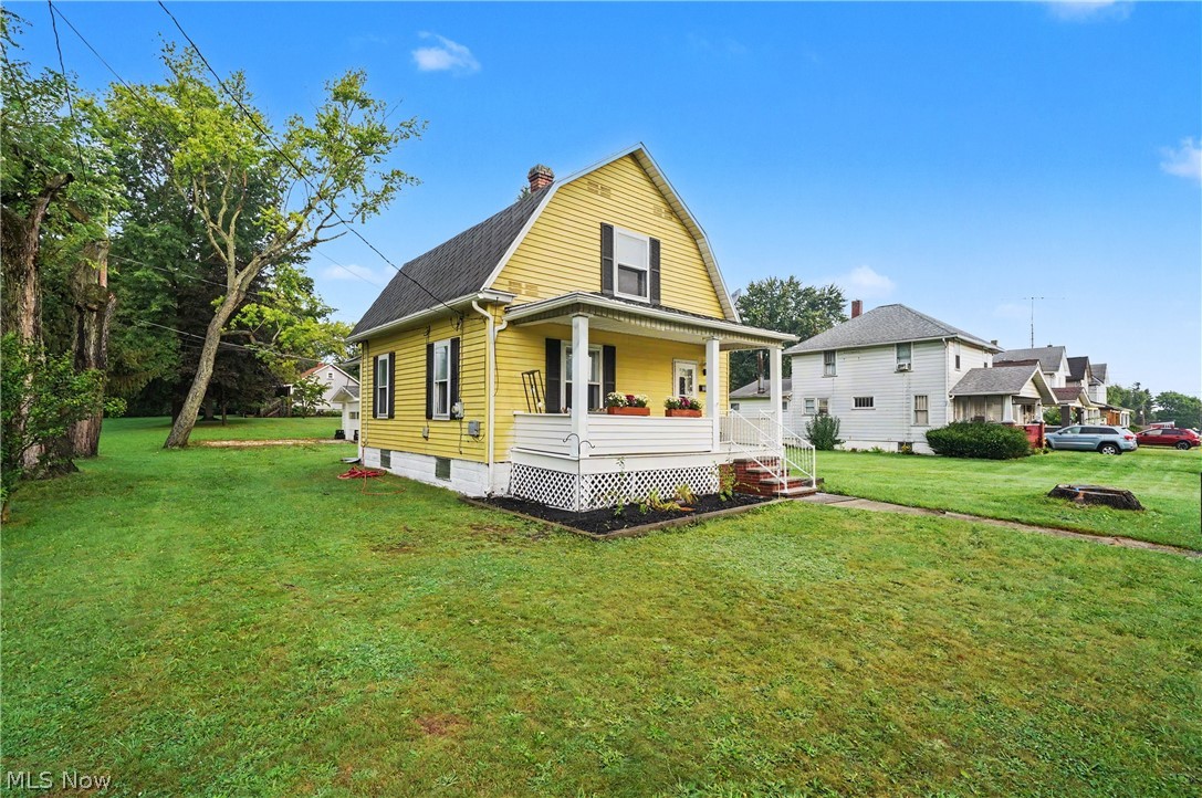 176 S Johnson Road Sebring OH 44672