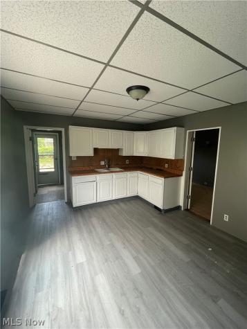 5613 Huss Avenue Cleveland OH 44105