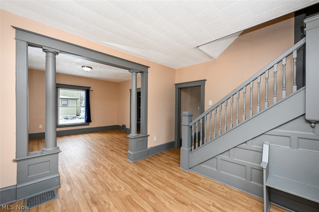 1060 Yale Street Akron OH 44301