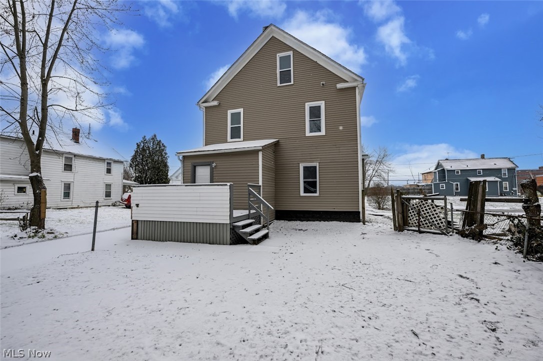 1060 Yale Street Akron OH 44301