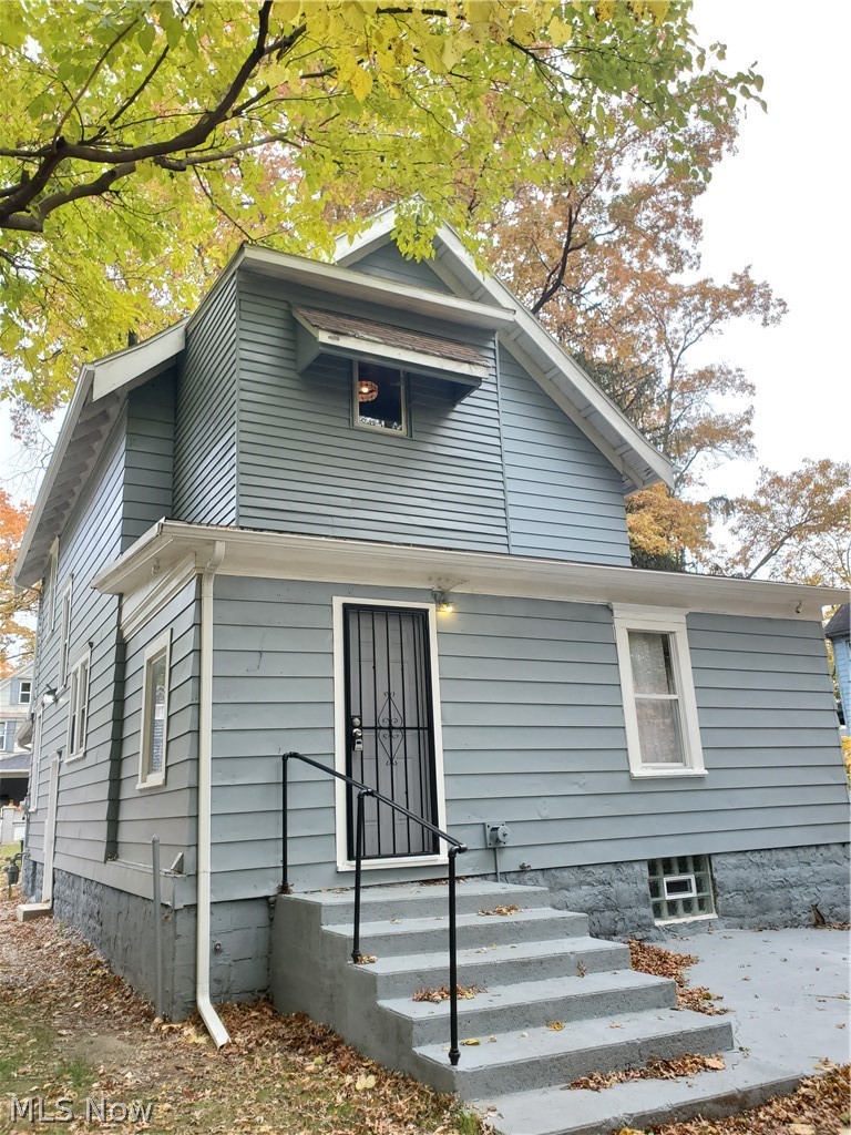 830 Sumner Street Akron OH 44311