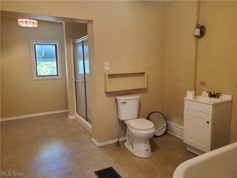 830 Sumner Street Akron OH 44311